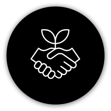 con mit zwei Händen und Pflanze - Symbol für Nachhaltigkeit und verantwortungsvolle Produktion bei TRYIT